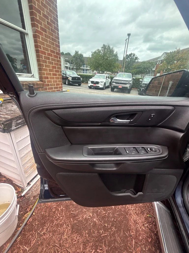 Used 2015 Blue Chevrolet LT image 17