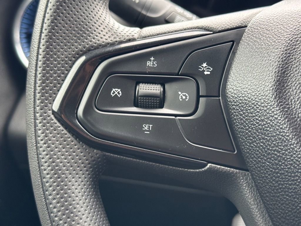 2024 Chevrolet Trax LT - Photo 16