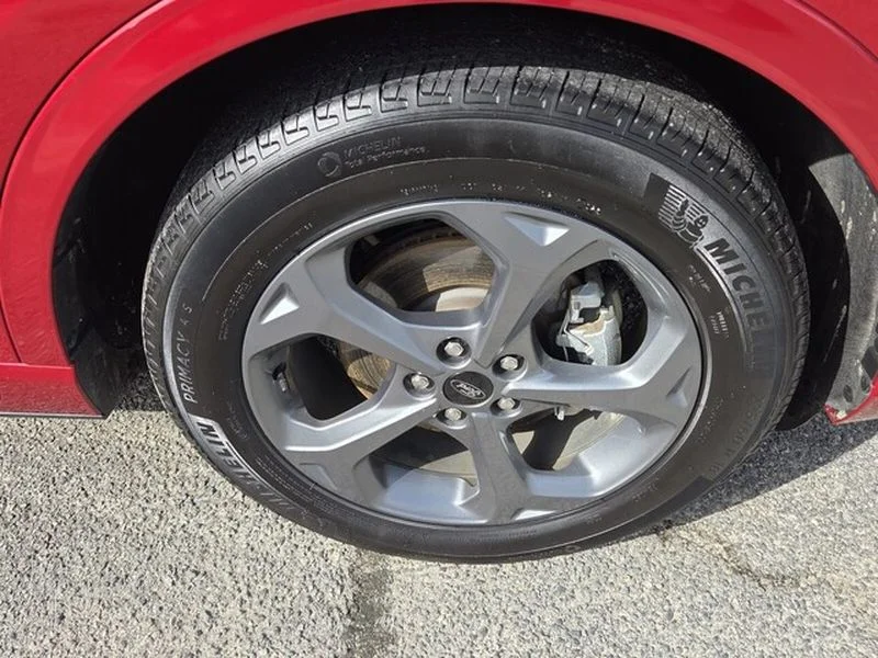 Used 2024 Rapid Red Metallic Tinted Clearcoat Ford ST-Line image 17