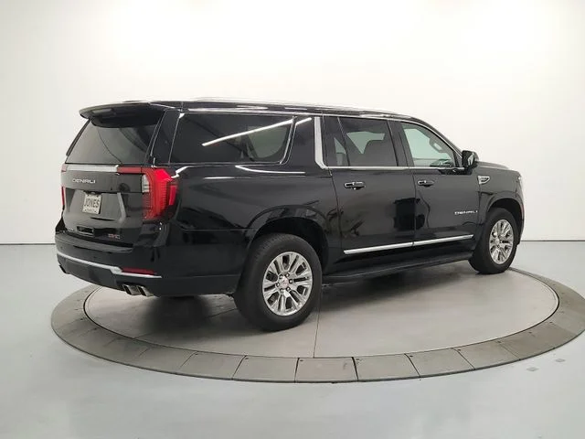 Used 2025 Black GMC Denali image 8