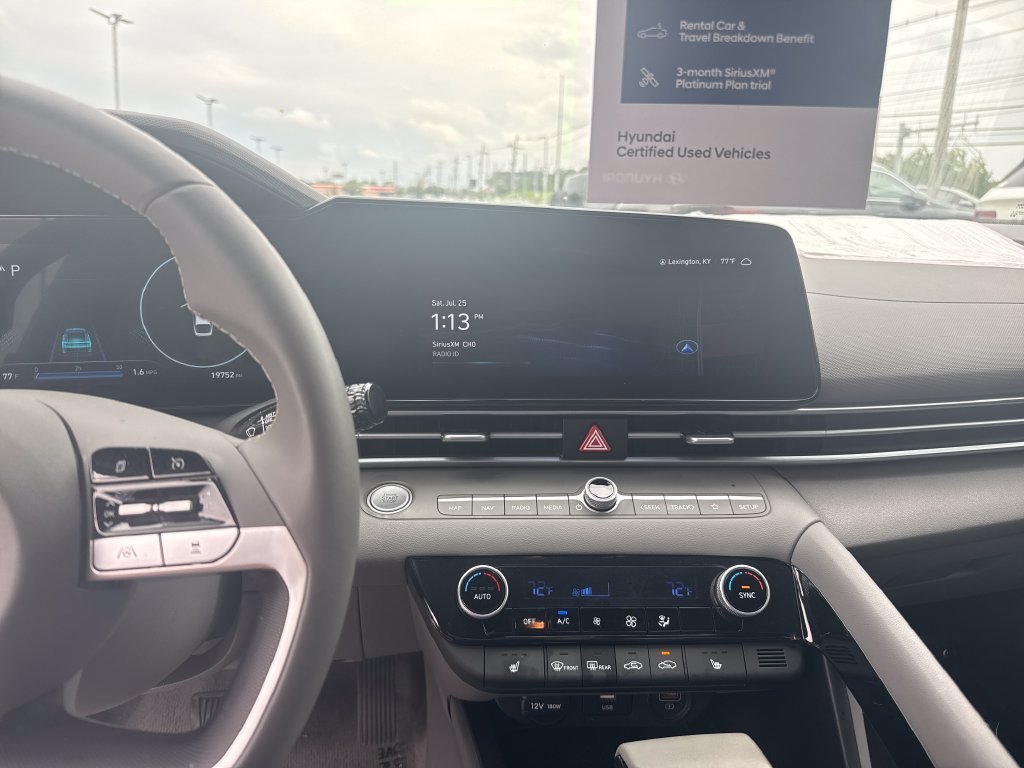 Used 2023 Red Hyundai SEL image 18