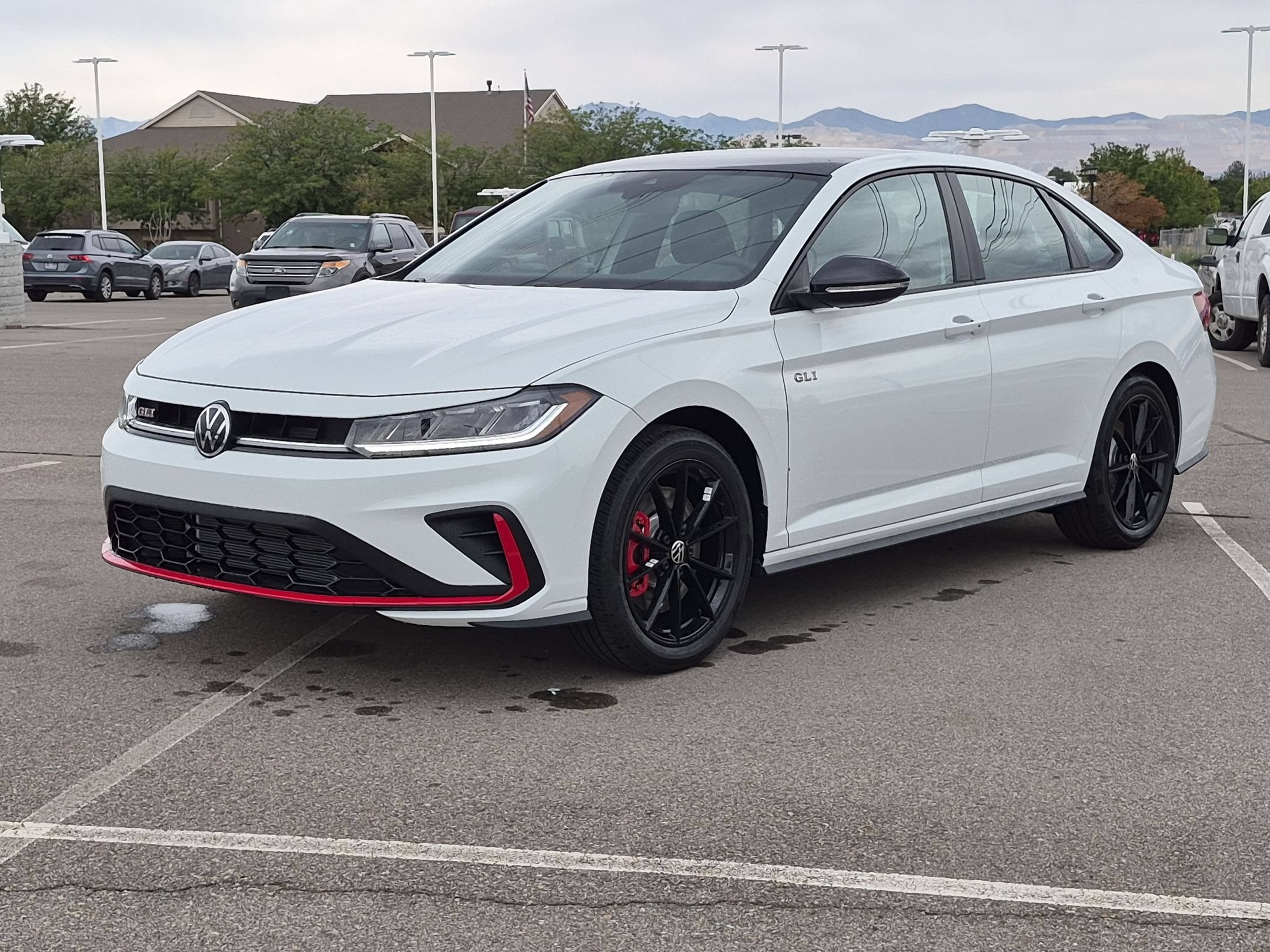 New 2026 Pure White w/Deep Blk Rf Volkswagen Autobahn image 8