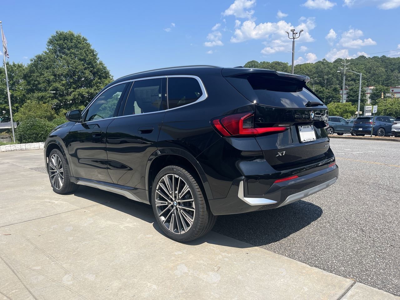 2025 BMW X1 28i - Photo 6