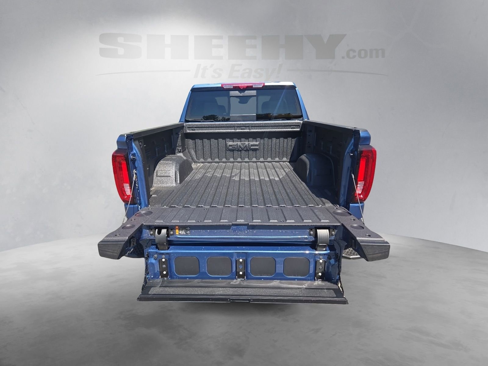 2026 GMC Sierra 1500 Denali - Photo 13