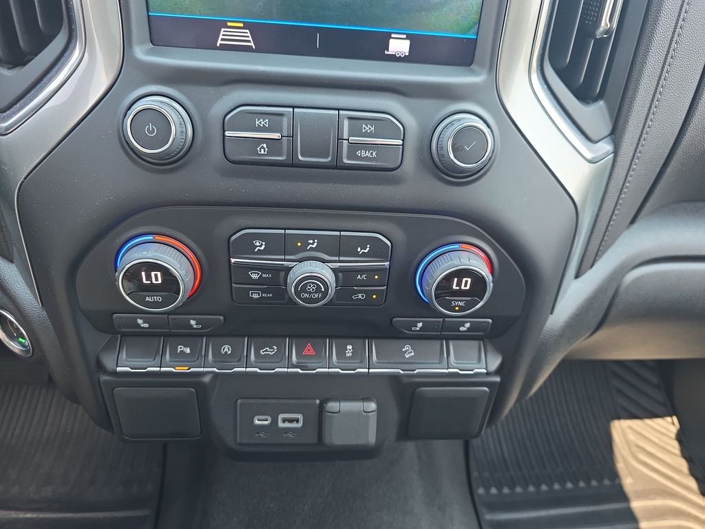 Used 2022 Northsky Blue Metallic Chevrolet RST image 25