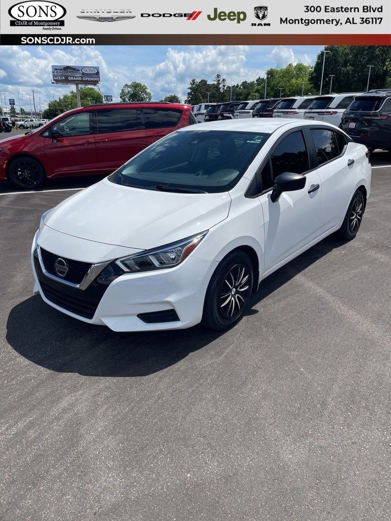 2022 Nissan Versa 1.6 S CVT's photo