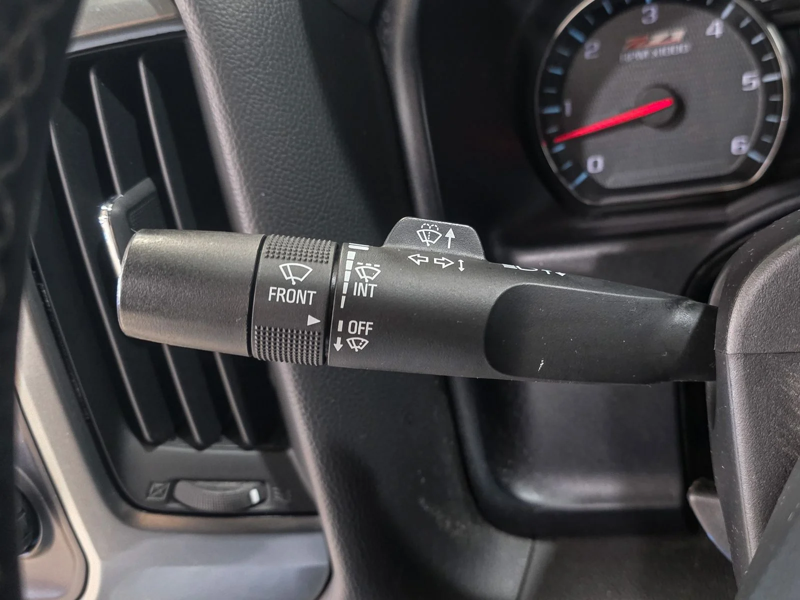 Used 2014 Black Chevrolet LT image 34