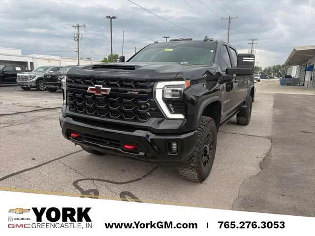 2024 Chevrolet Silverado HD ZR2 4WD Crew Cab Standard Box's photo