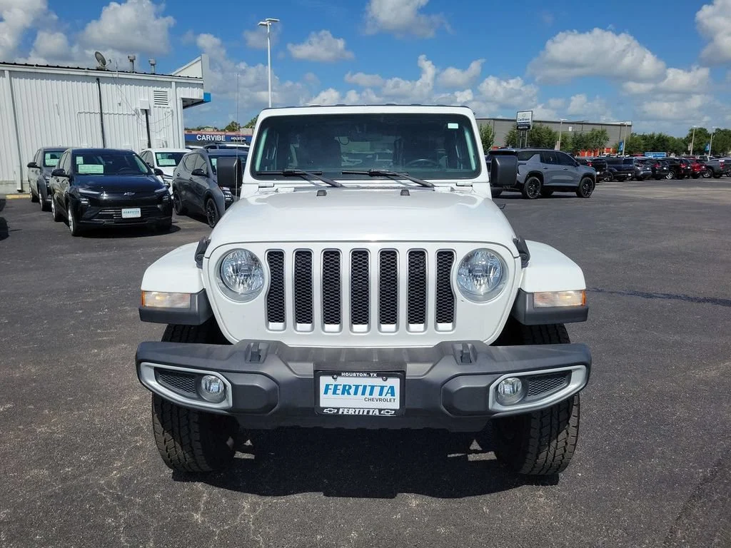 Used 2021 White Jeep Sahara 4x4 image 28