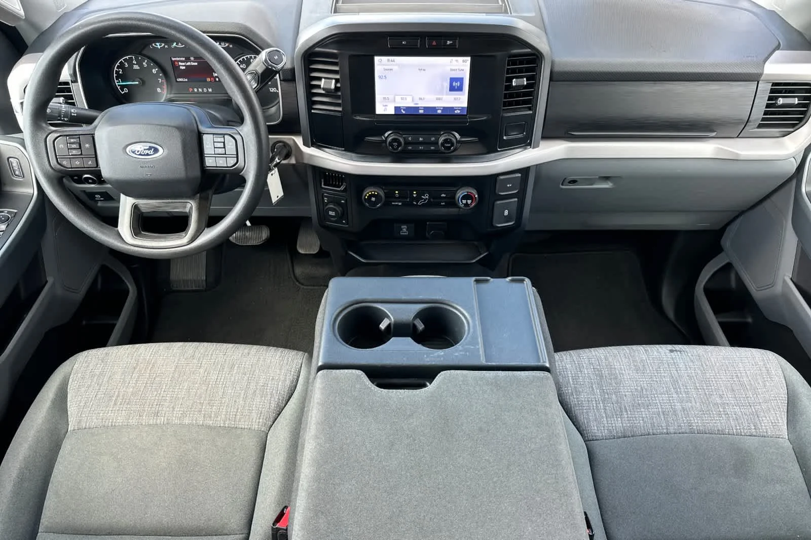 Used 2023 Iconic Silver Metallic Ford XLT image 3