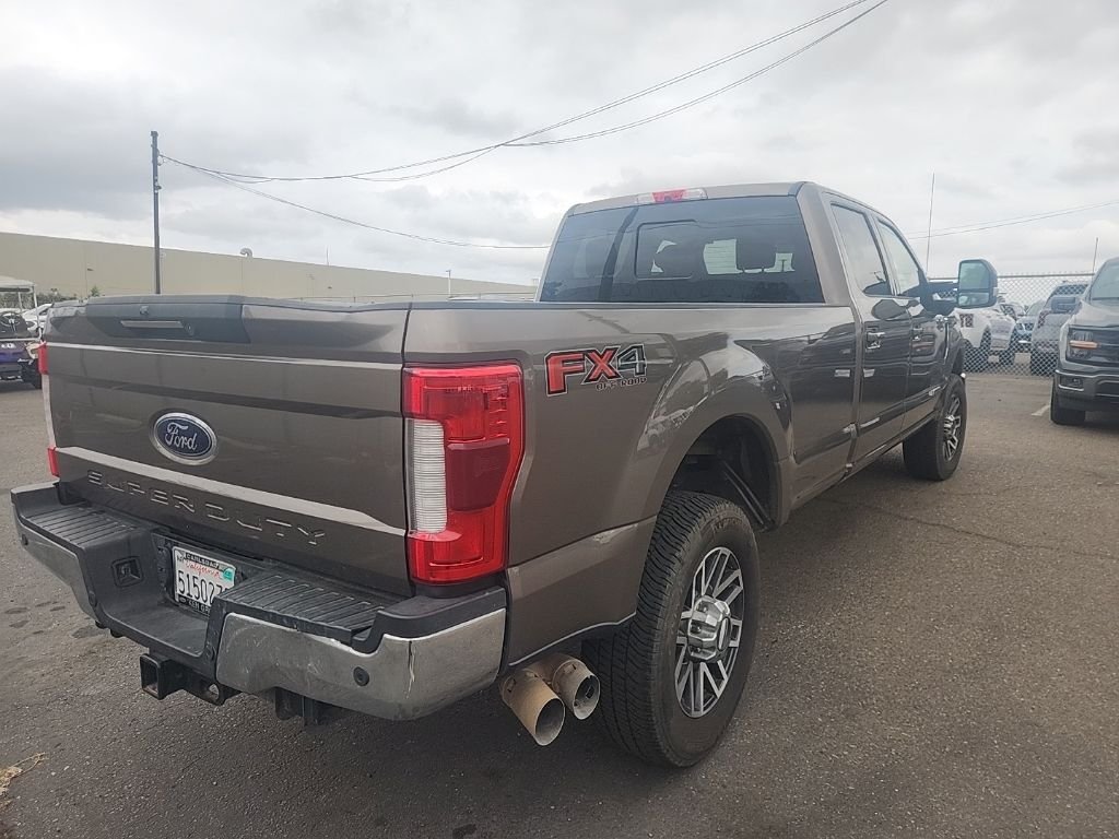 Used 2019 Gray Ford Lariat image 12