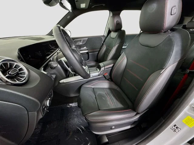 Used 2024 Silver Mercedes-Benz GLB 35 AMG® image 21