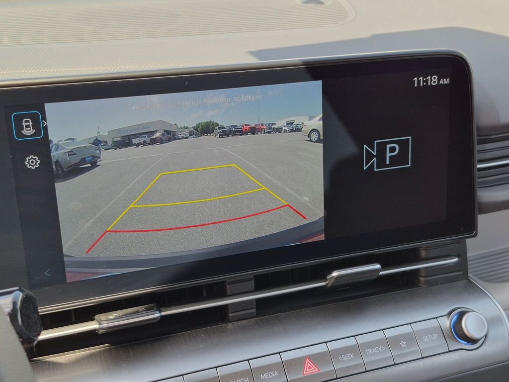 Used 2024 Red Hyundai SE image 18