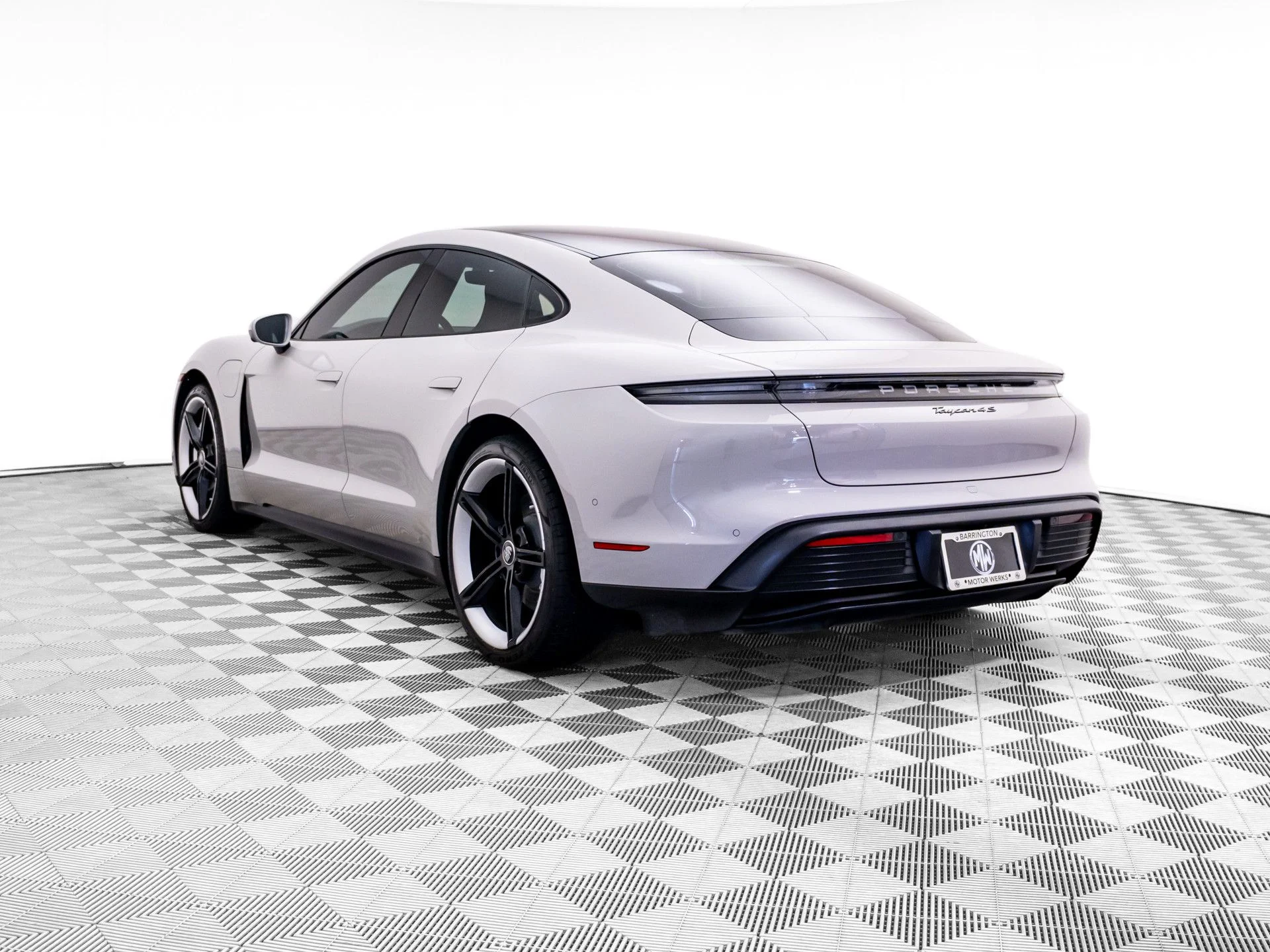 Certified Used 2021  Porsche 4S image 3