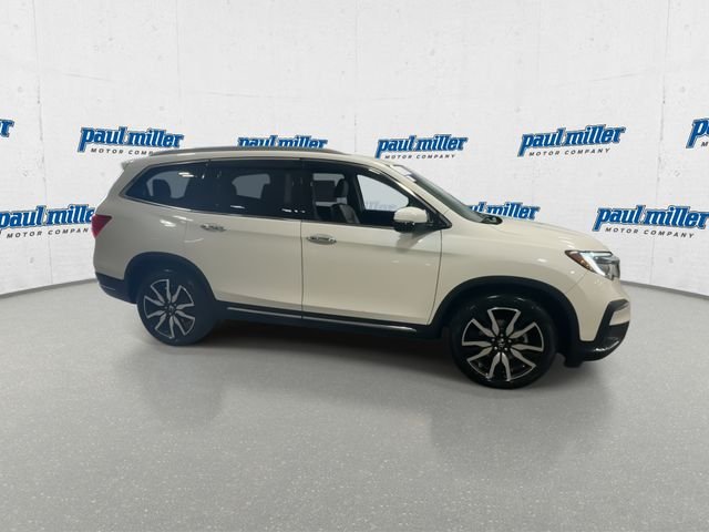 Certified Used 2019  Honda Touring image 13