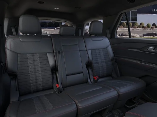New 2026 Space White Metallic Ford ST-Line image 27