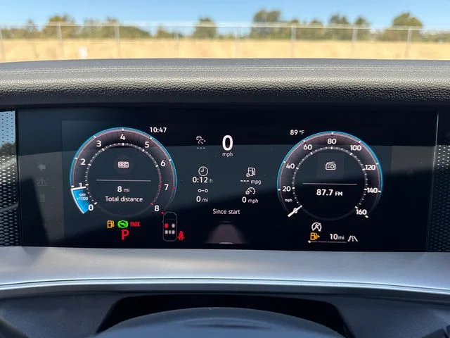 New 2026 Pure White Volkswagen 2.0T SE image 42