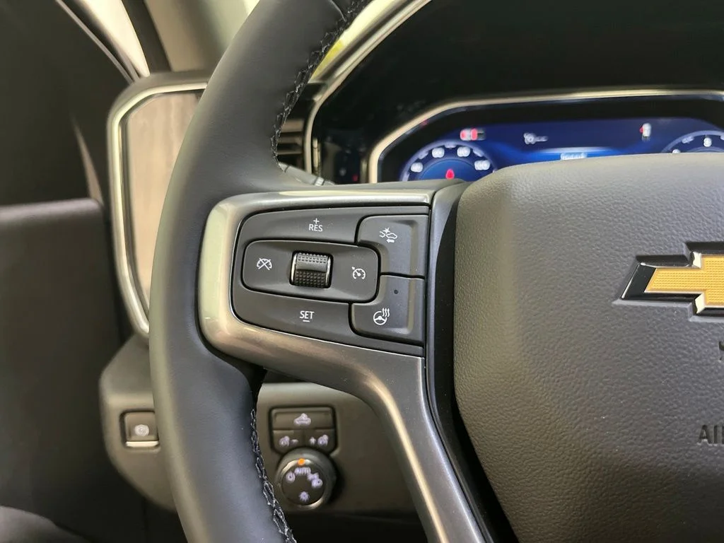 New 2026 Gray Chevrolet LT image 6