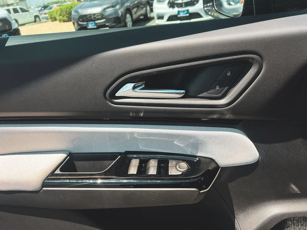 2025 Honda Prologue EX - Photo 14