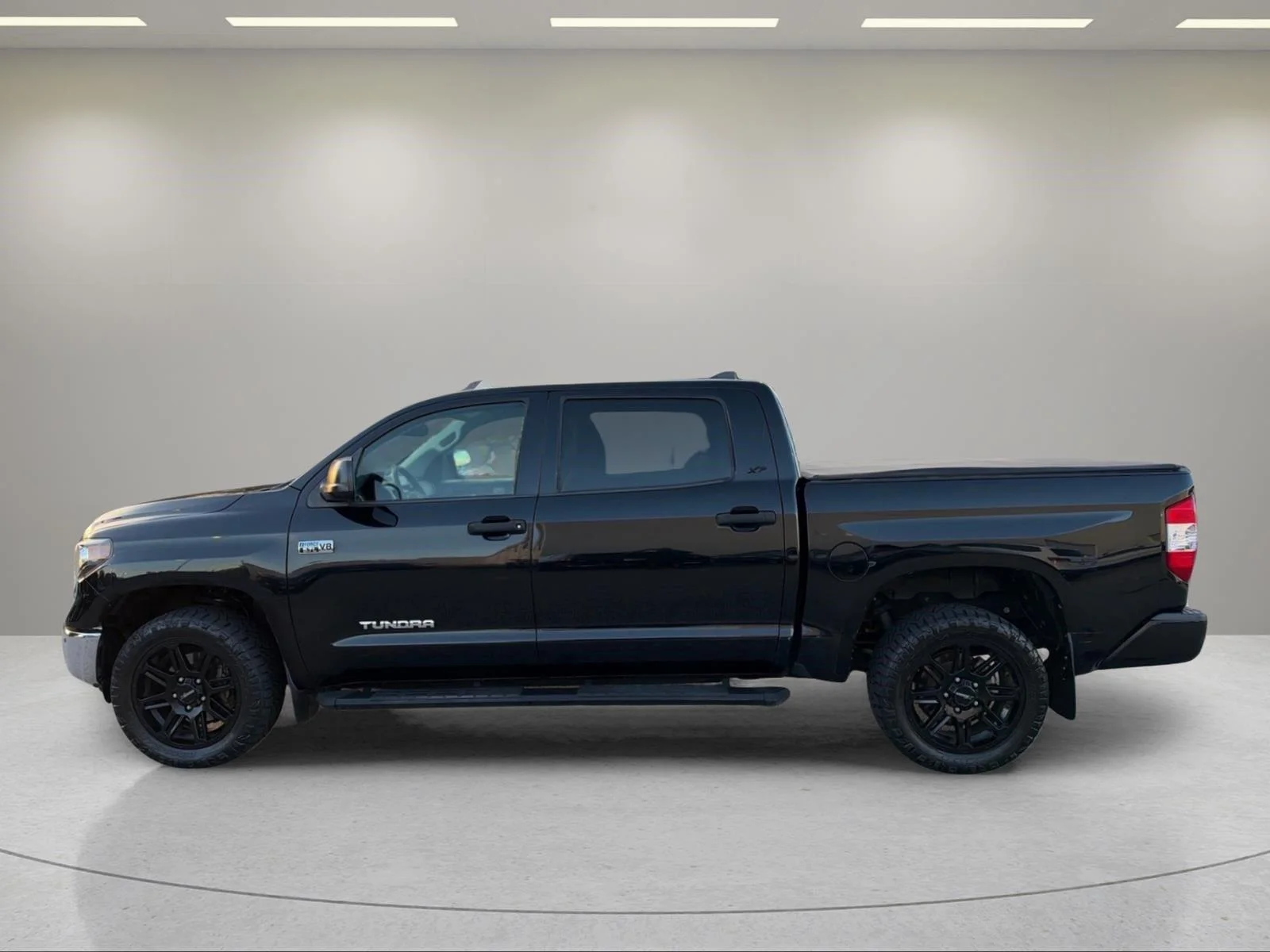 Used 2021 Midnight Black Metallic Toyota SR5 image 2