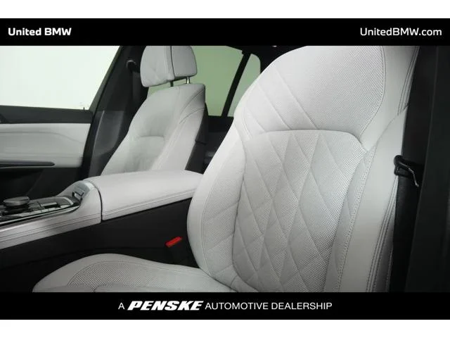 New 2026 Skyscraper Grey Metallic BMW X5 40i image 10