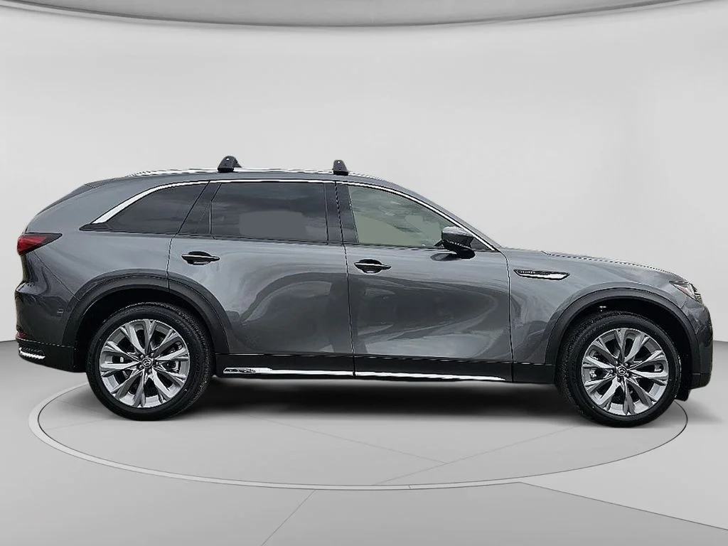 New 2026 Gray Mazda 3.3 Turbo Premium Plus image 9