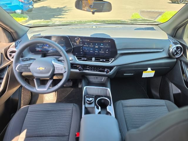 New 2027 Mosaic Black Metallic Chevrolet LT image 2