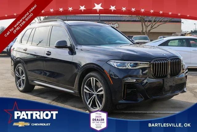 2021 BMW X7 M50i's photo