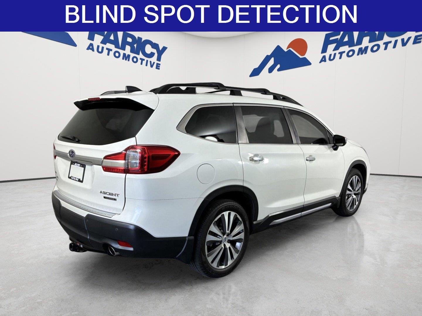 Used 2022 Crystal White Pearl Subaru Touring image 6