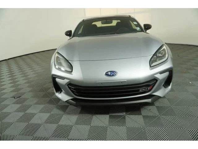 New 2026 ICE SILVER METALLIC Subaru tS image 2