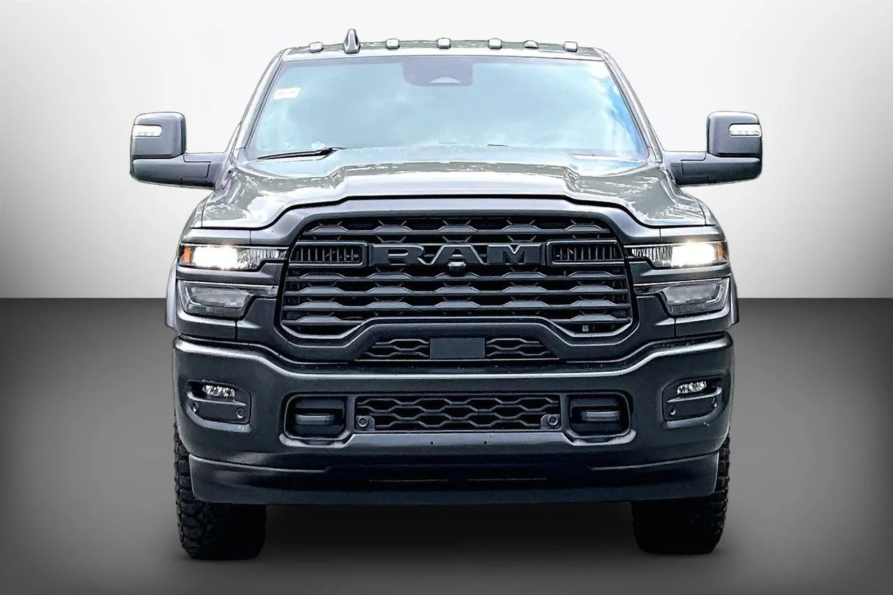 New 2026 Ceramic Gray Clearcoat RAM Tradesman image 3