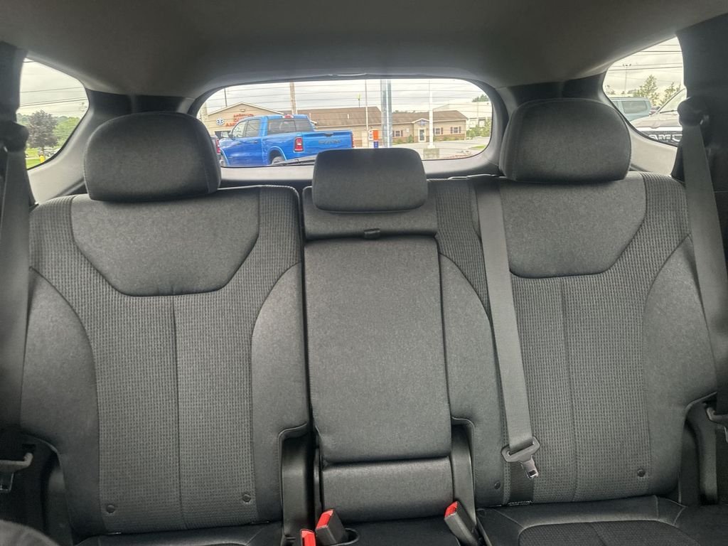 Used 2020 Red Hyundai SEL image 13