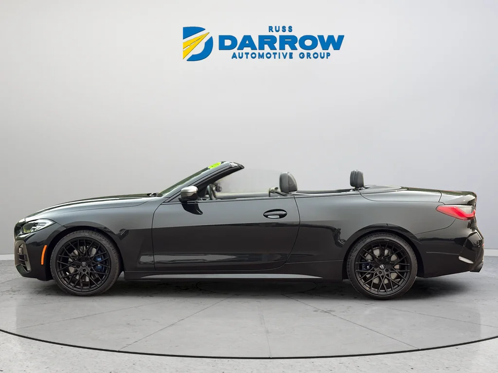 Used 2022 Black BMW M440i xDrive image 2