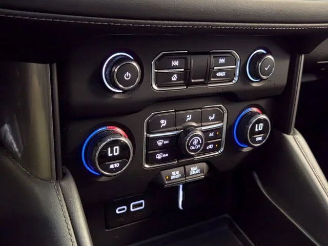 Used 2024 Black Chevrolet LS image 21