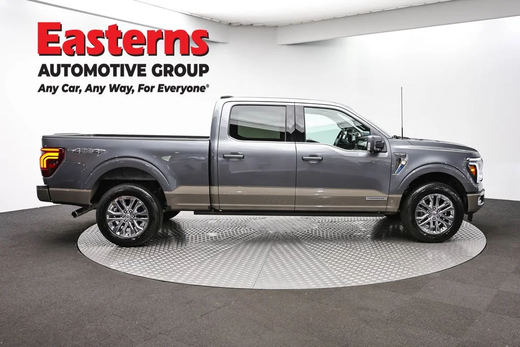 Used 2025 Gray Ford King Ranch image 4