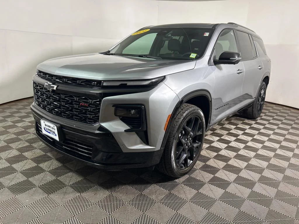 Used 2024 Sterling Gray Metallic Chevrolet RS image 18