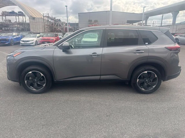 Used 2024 Gray Nissan SV image 2