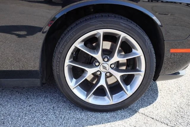 Used 2021 Black Dodge SXT image 14