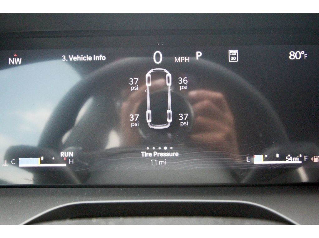 New 2026 Baltic Gray Metallic Clear-Coat Exterior Paint Jeep Altitude image 12