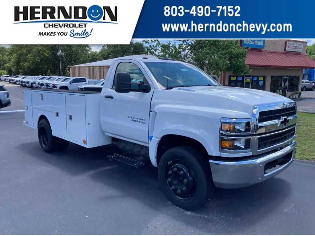 2024 Chevrolet Silverado 4500 Medium Duty Chassis Cab
