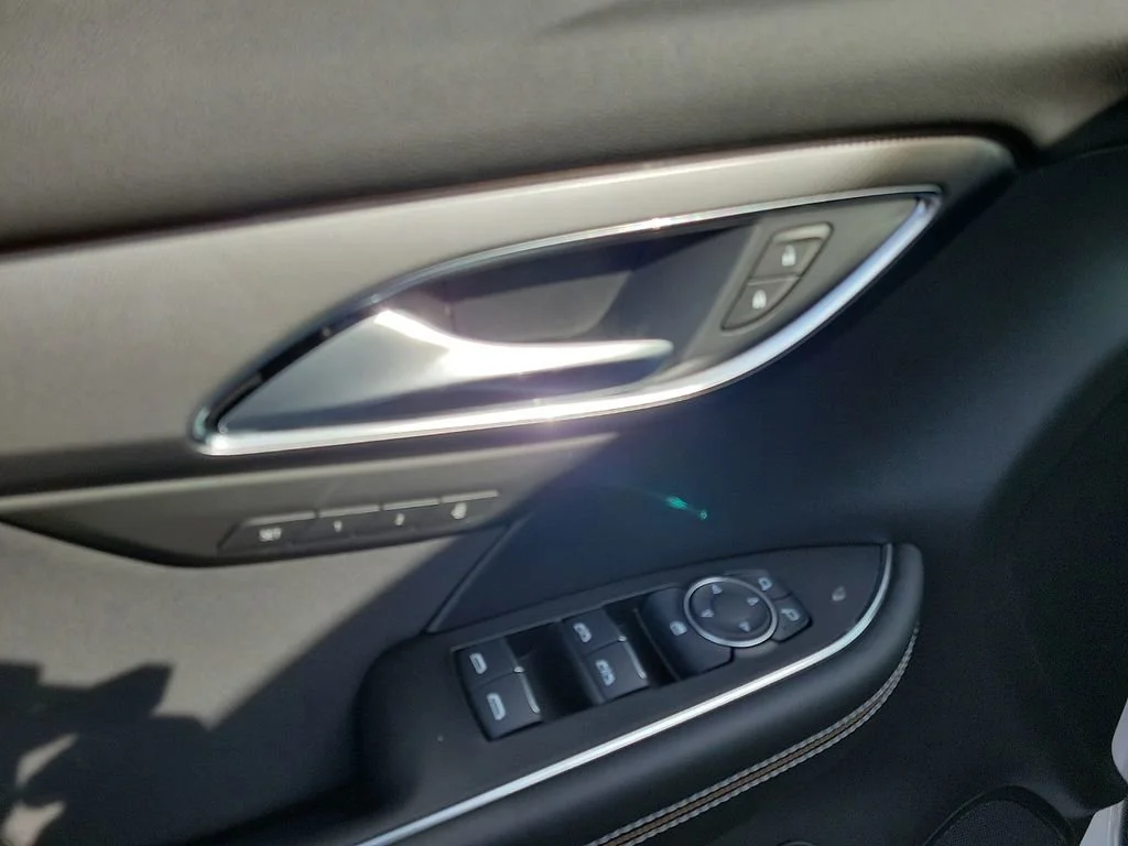 New 2026 Summit White Buick Sport Touring image 18