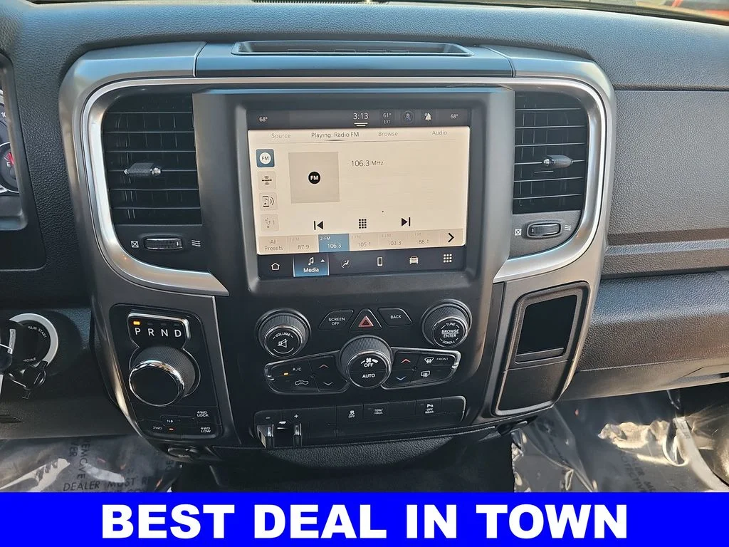 Used 2022 White Ram SLT image 19