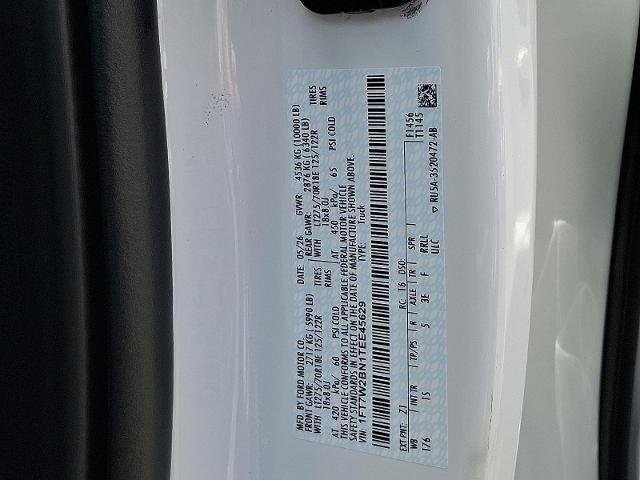 New 2026 Oxford White Ford F-250® XL image 38