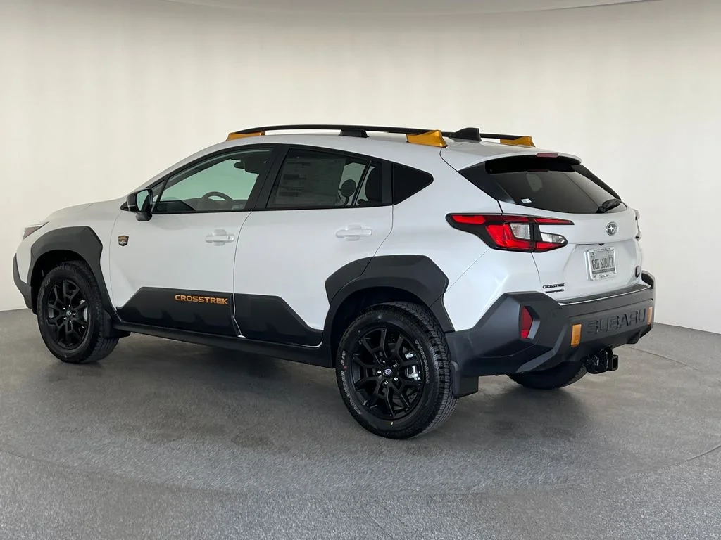 New 2026 CRYSTAL WHITE PEARL Subaru Wilderness image 7