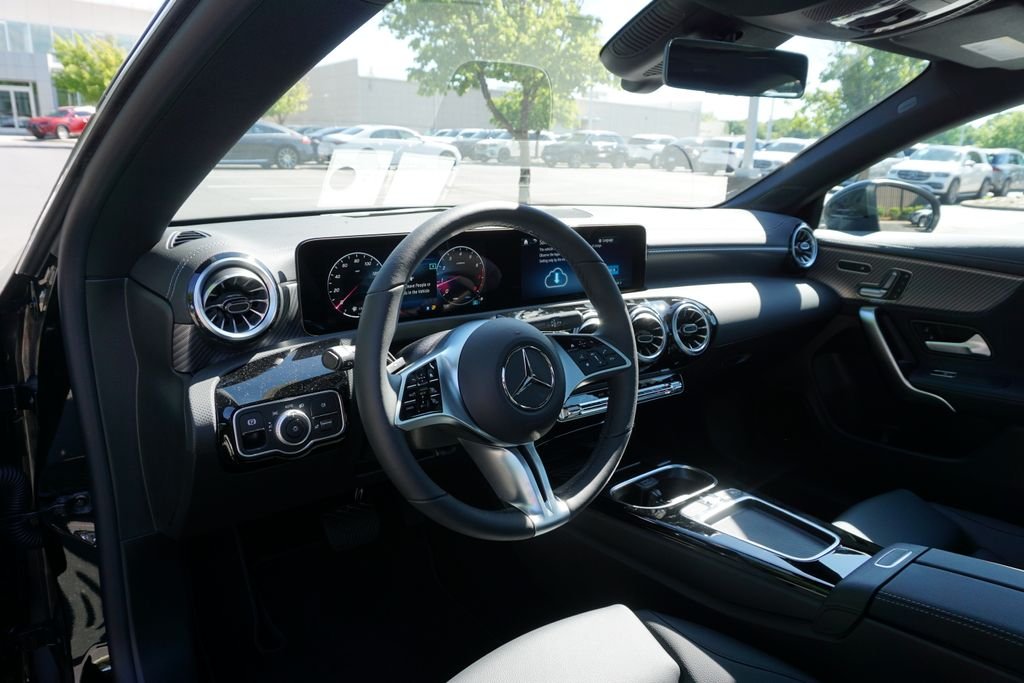 Certified Used 2025 Polar White Mercedes-Benz CLA 250 image 9