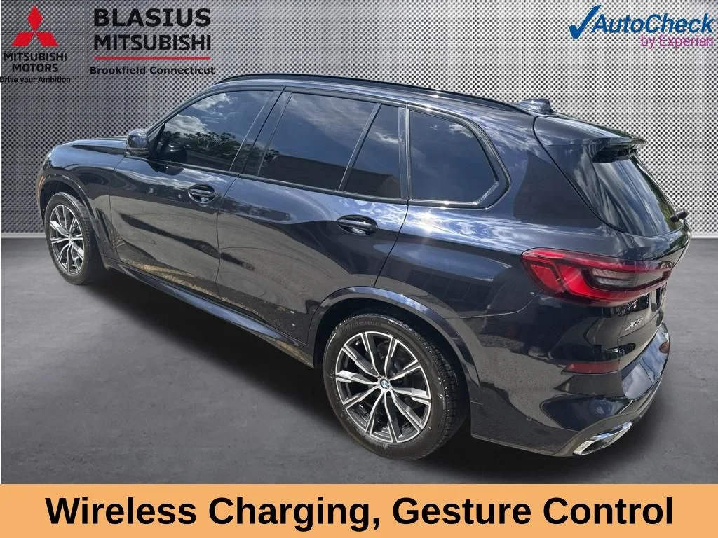 Used 2020 Black BMW xDrive40i image 21
