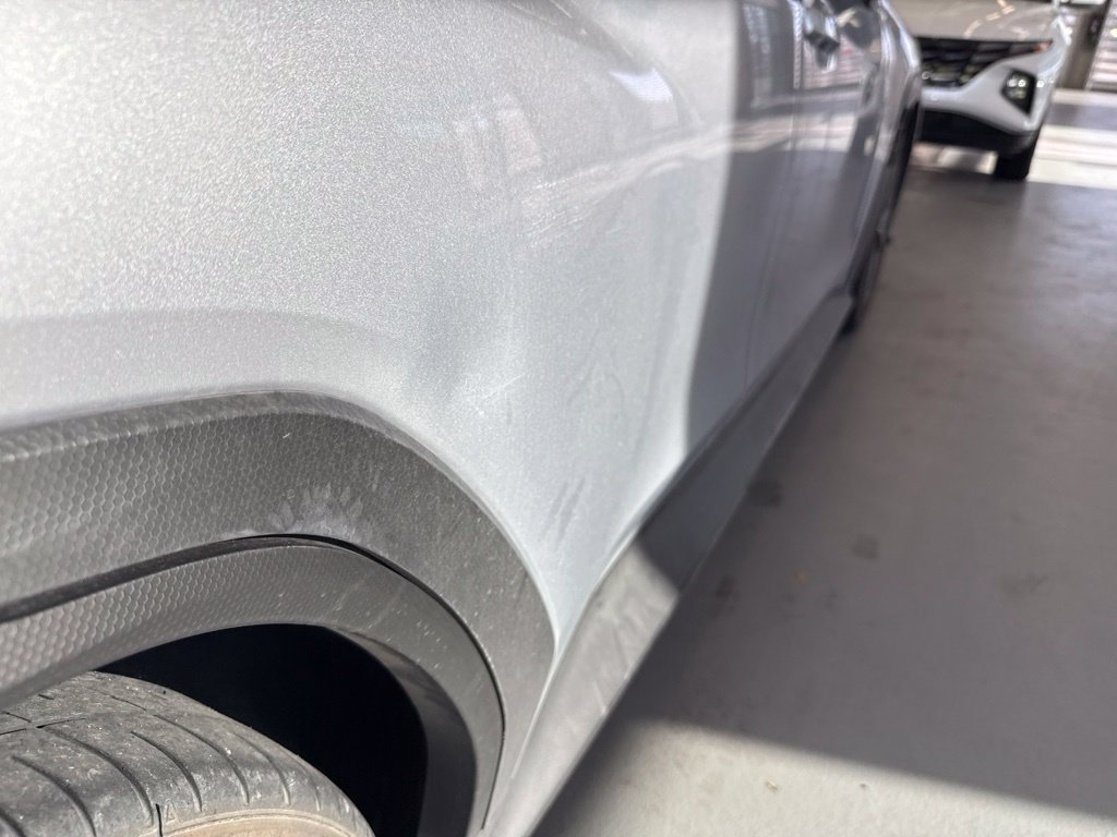 Used 2023 Silver Subaru Base image 10