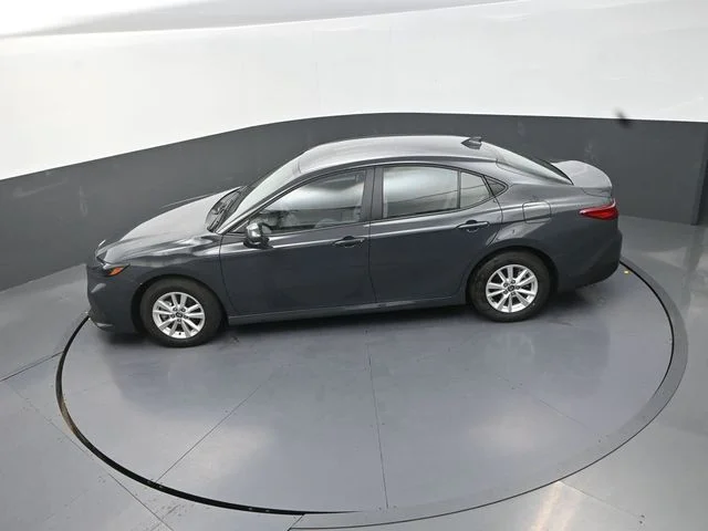 Used 2026  Toyota LE image 26