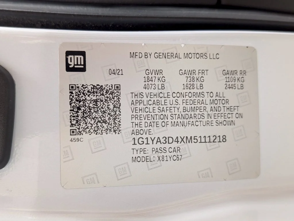 Certified Used 2021 Ceramic Matrix Gray Metallic Chevrolet Stingray image 20