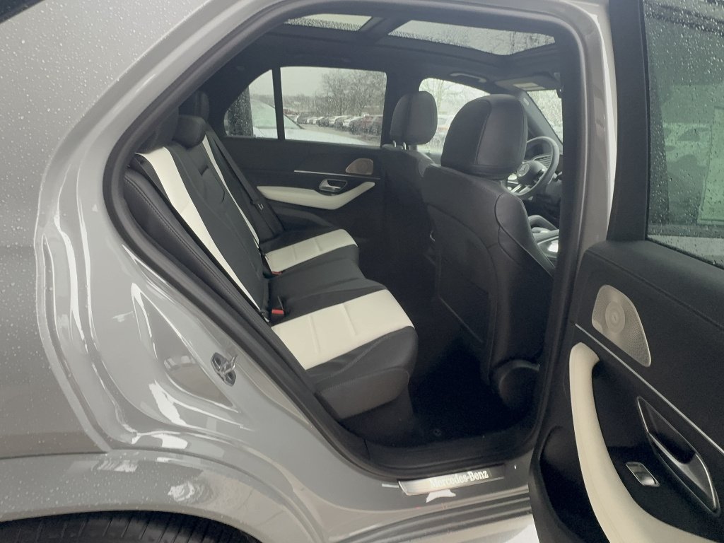New 2026 MANUFAKTUR Alpine Grey Mercedes-Benz GLE 350 4MATIC® image 9
